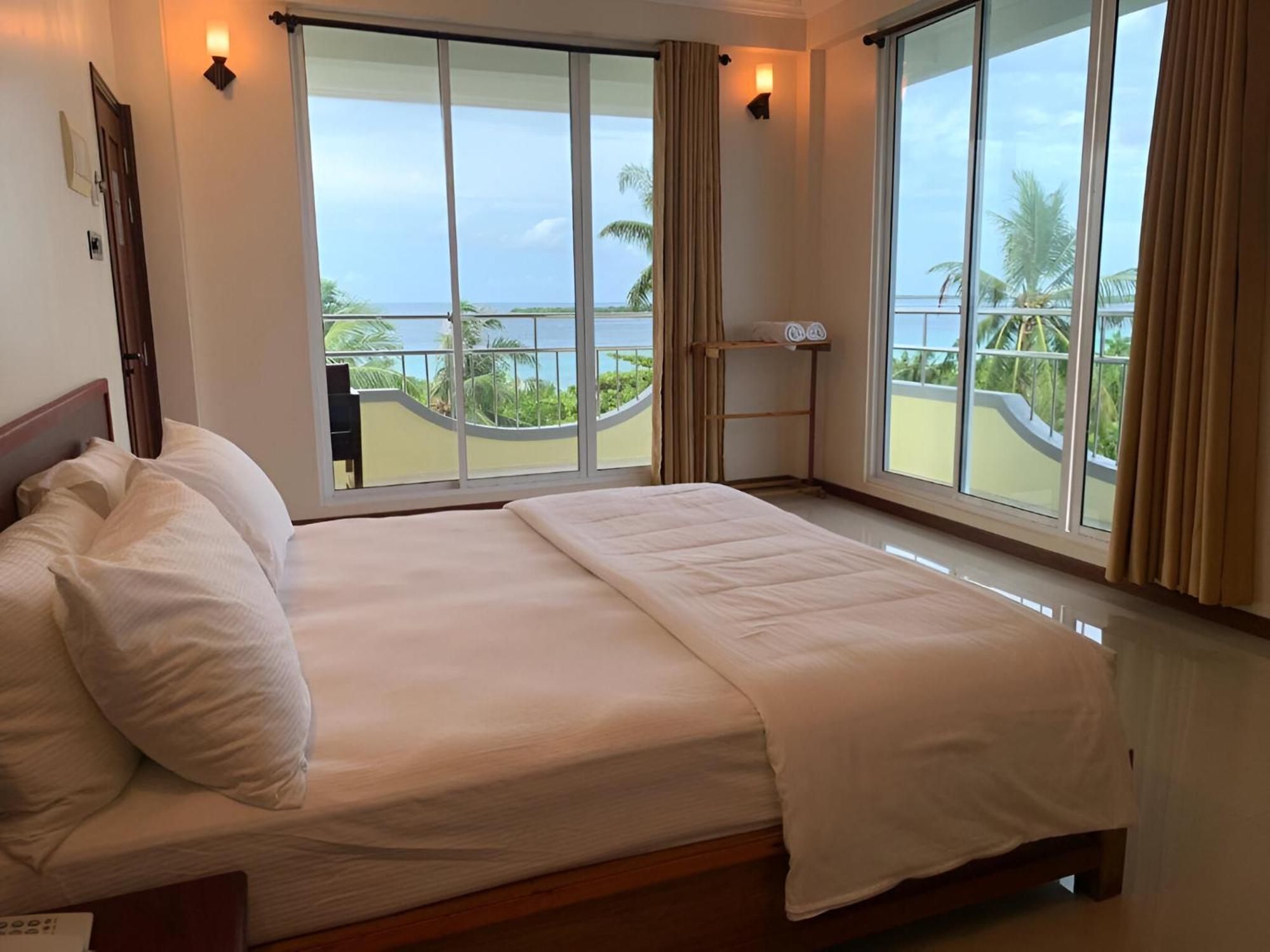 Noah Private Beach House Himmafushi Exterior foto